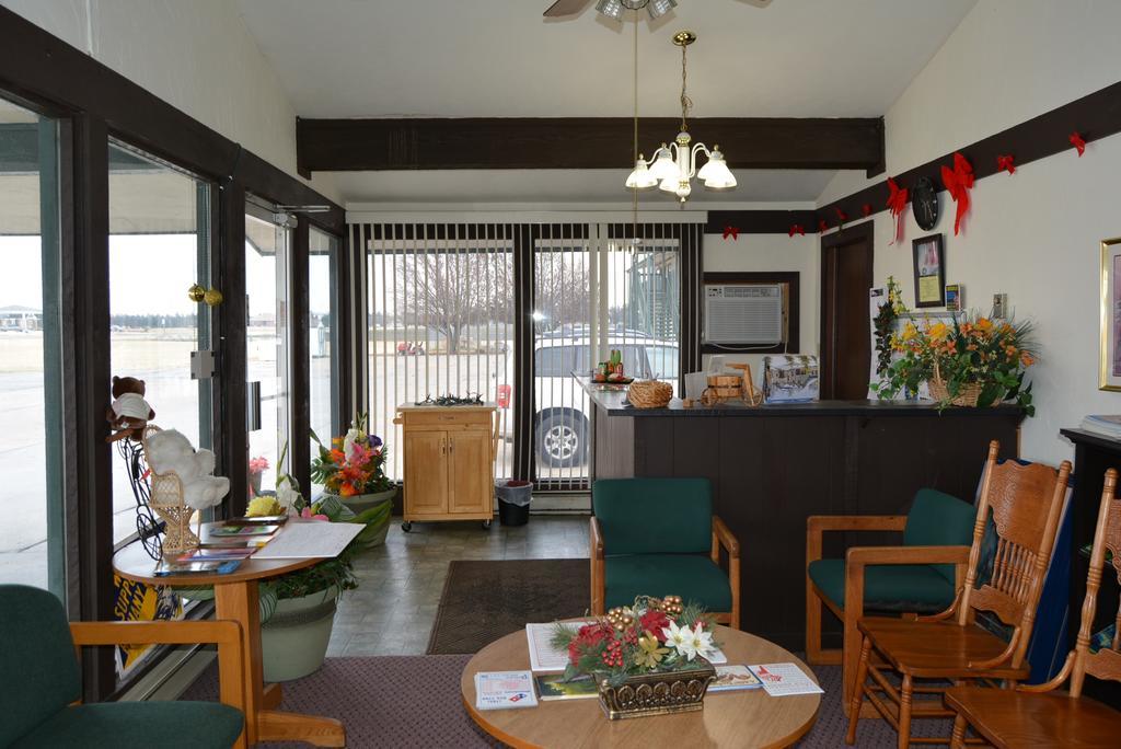 Viking Motel Lindsborg Extérieur photo