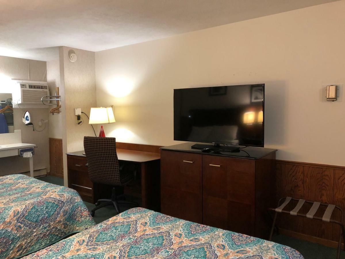 Viking Motel Lindsborg Extérieur photo