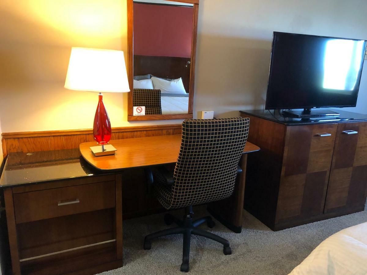 Viking Motel Lindsborg Extérieur photo